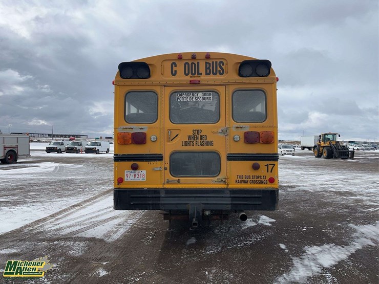 1997-international-3800-image-4