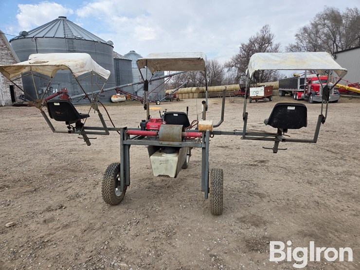 b&b-nitzsche-weeder-3-place-spray-buggy-image-6