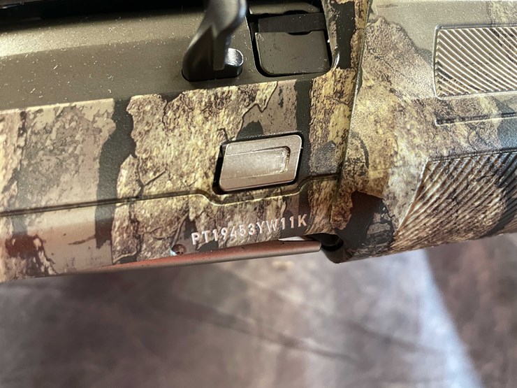 #10090-•-winchester-sx4-,-12-ga.-semi-auto-shotgun,-sn:-pt19453yw11k-image-6