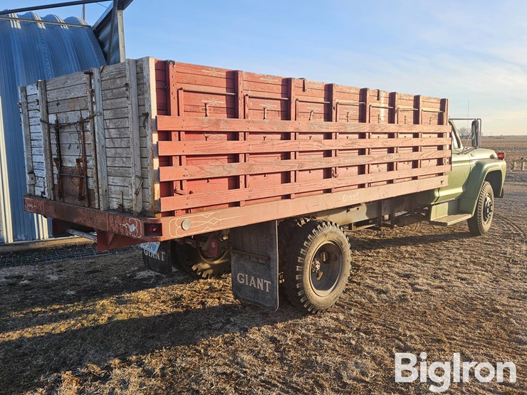 1975-ford-f600-image-5