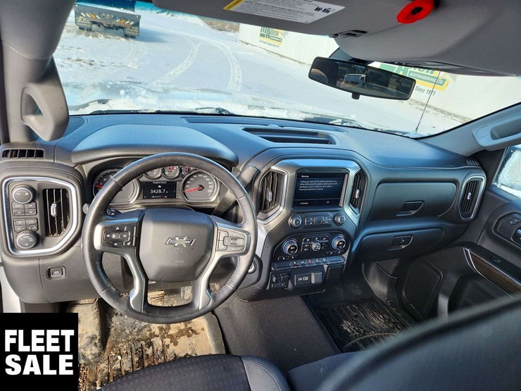 2019-chevrolet-silverado-1500-image-19