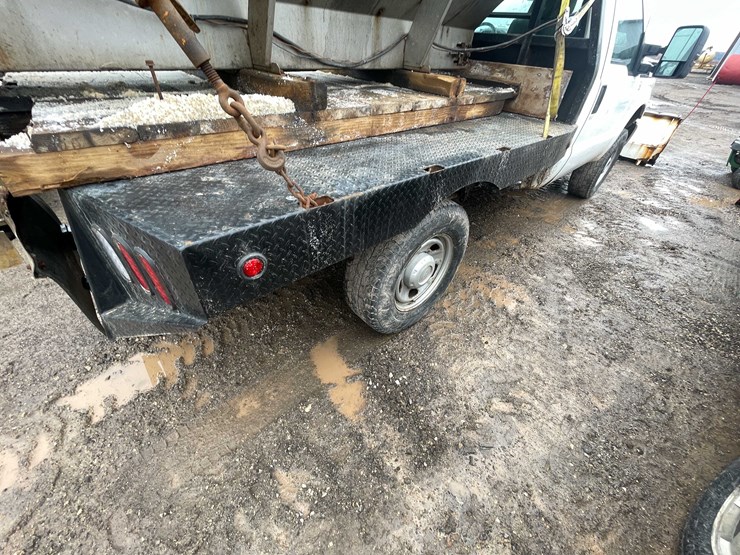 2013-ford-f350-image-26