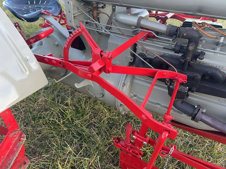 1927-fordson-tractor-image-82