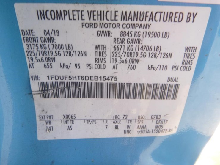 2013-ford-f550-image-30