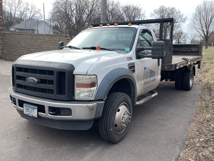 2009-ford-f550-image-1