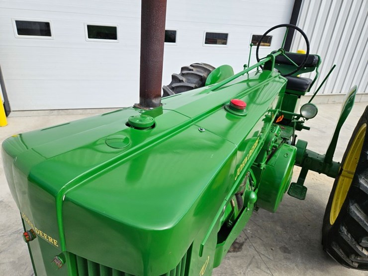 1955-john-deere-70-image-16