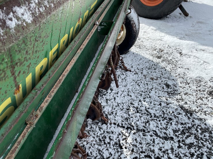 #150-•-oliver-64-grain-drill-(mason,-wi)-image-11