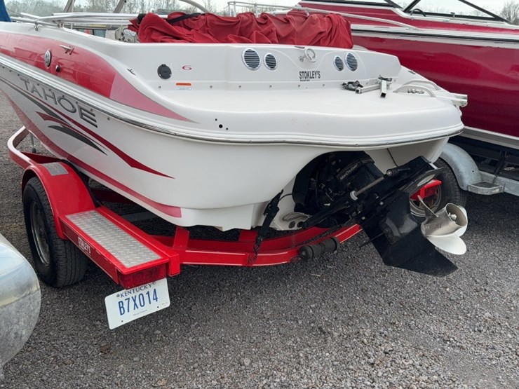 #4008-•-2006-tahoe-22'-runabout-boat-image-7