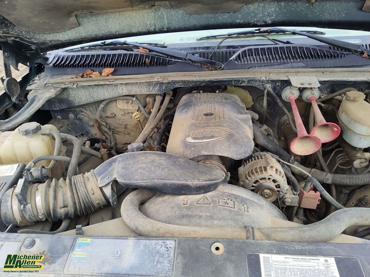 2003-chevrolet-silverado-2500-image-17