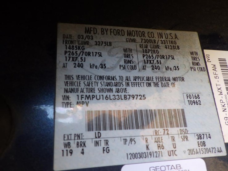 2003-ford-expedition-image-17