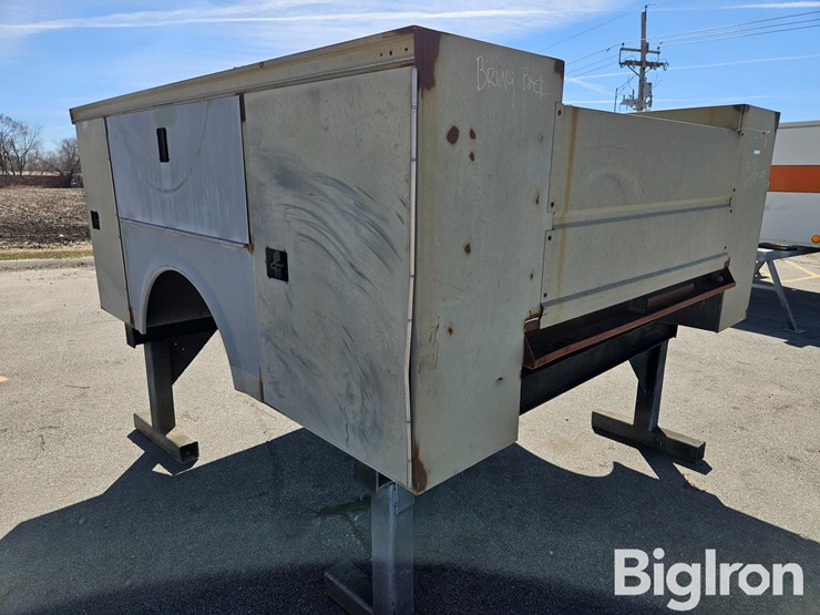 massey-ferguson-730-image-3