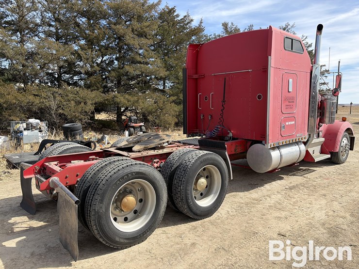 1997-kenworth-w900b-image-5