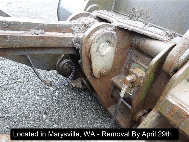 2004-deere-644j-image-2