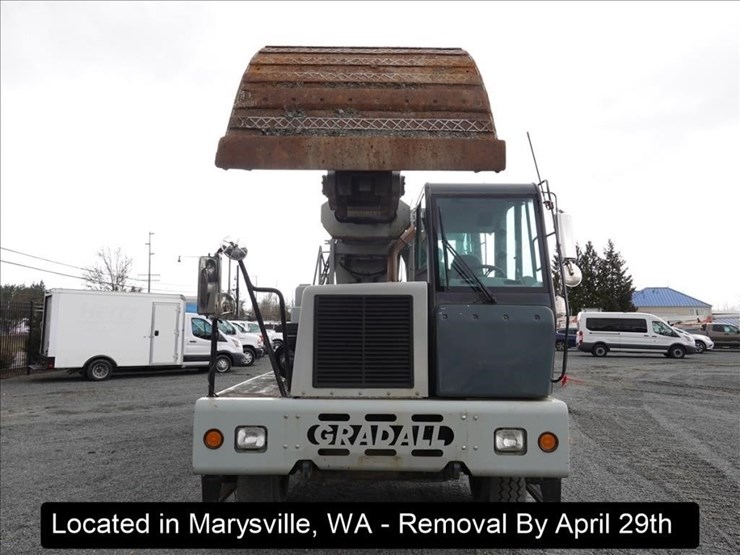 2009-gradall-xl3100-image-32