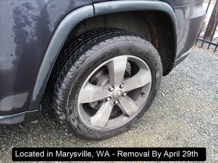 2015-jeep-grand-cherokee-image-16