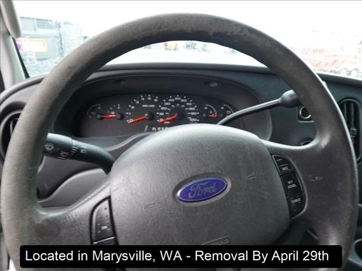 2006-ford-e350-image-9