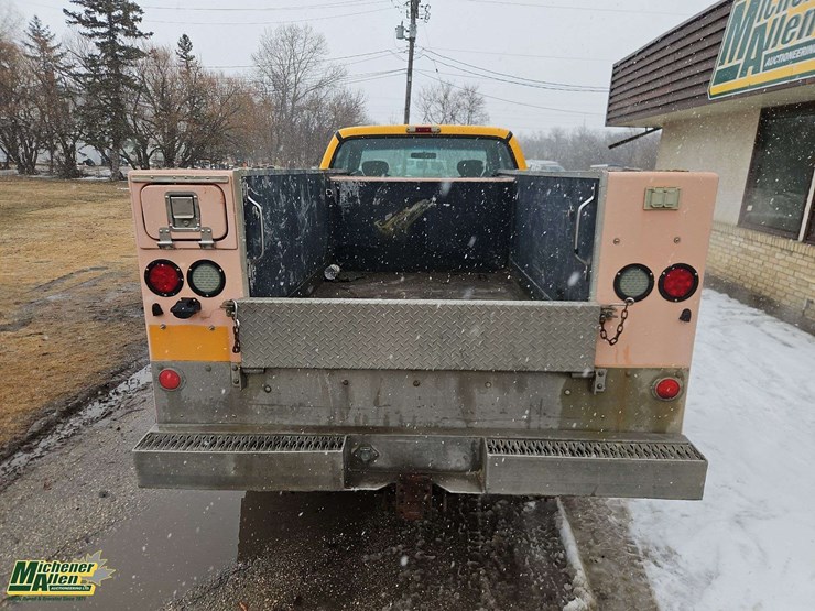 2002-ford-f350-image-8