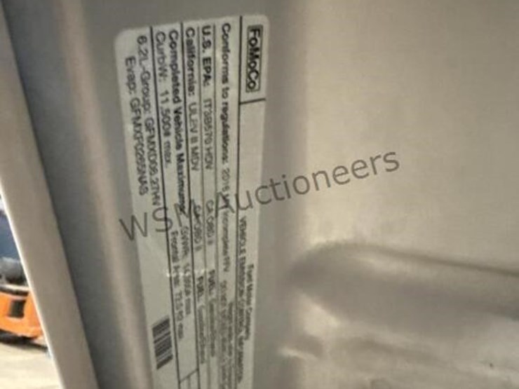 2016-ford-f350-image-16