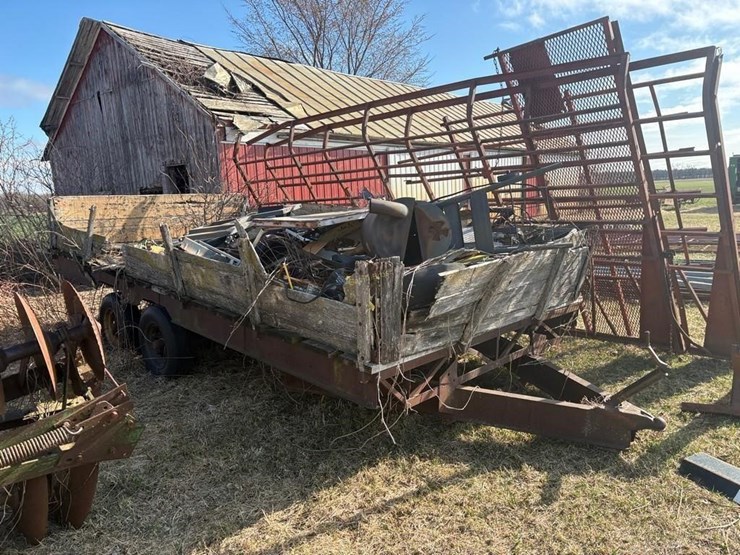 trailer-&-scrap-items-image-2