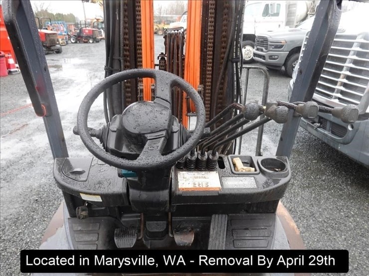 2013-toyota-8fgcu32-image-3