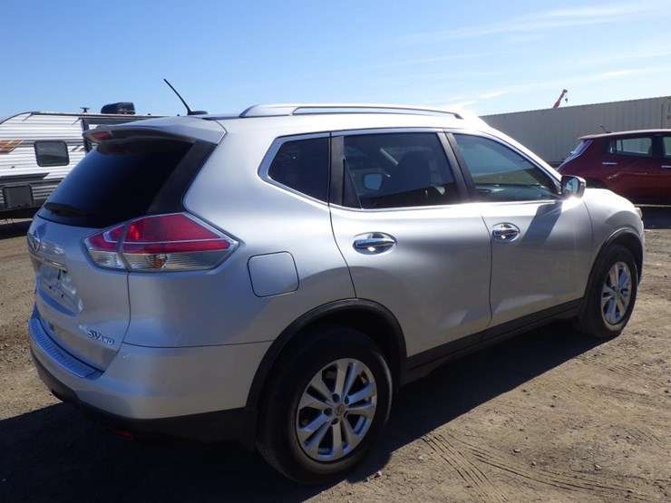 2016-nissan-rogue-image-3