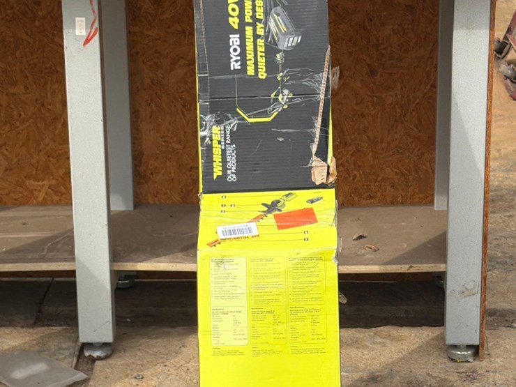 ryobi-26-inch-40-v-cordless-hedge-trimmer-kit-image-1