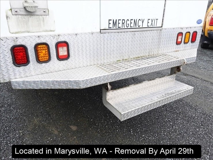 2008-international-7400-image-47