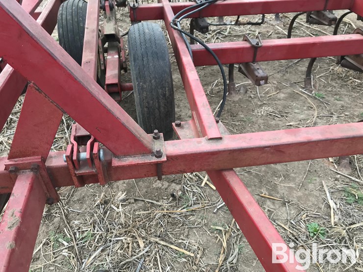 international-4600-image-16