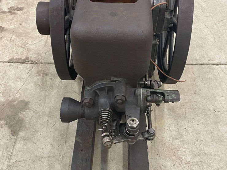 john-deere-11-image-2