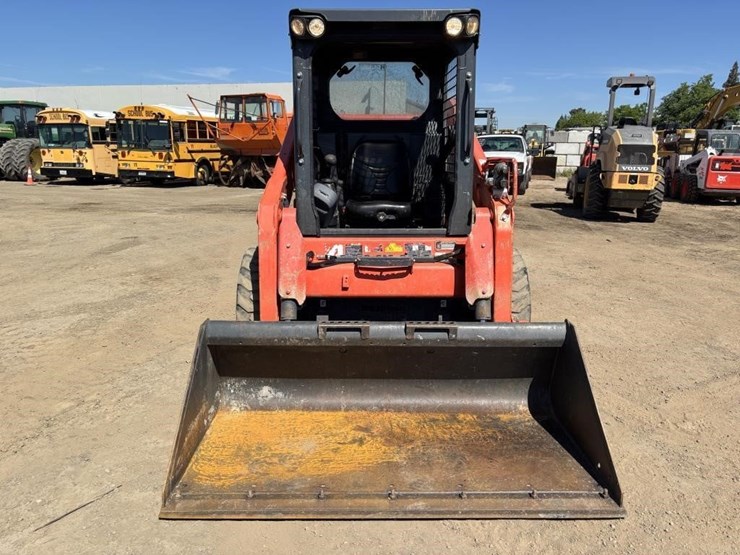 2018-kubota-ssv65-image-6