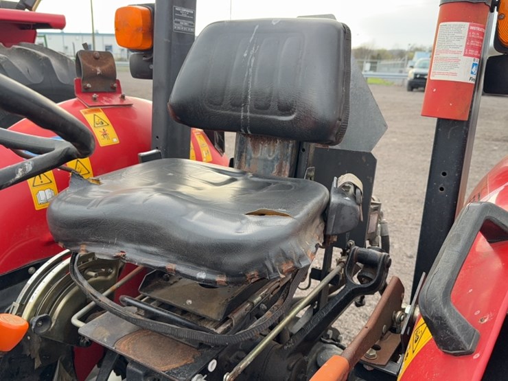 massey-ferguson-2615-image-17