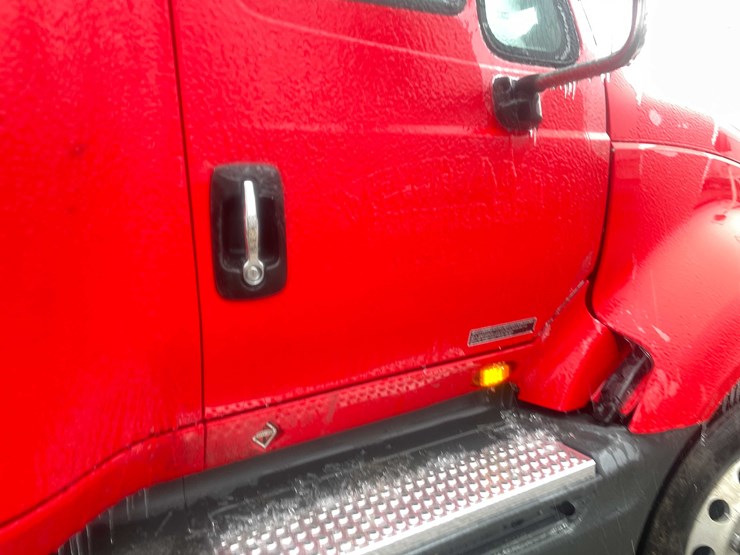 #234-•-2016-international-semi-tractor-(has-wi-title)-(denmark,-wi)-image-29