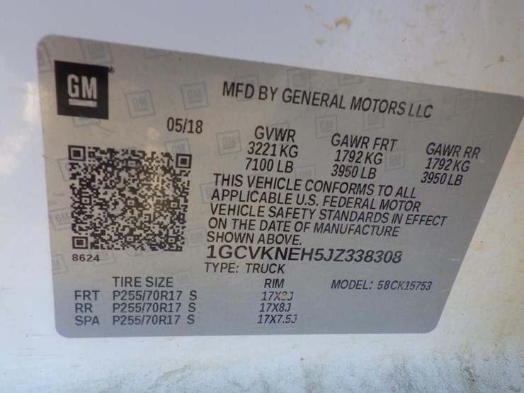 2018-chevrolet-1500-image-16