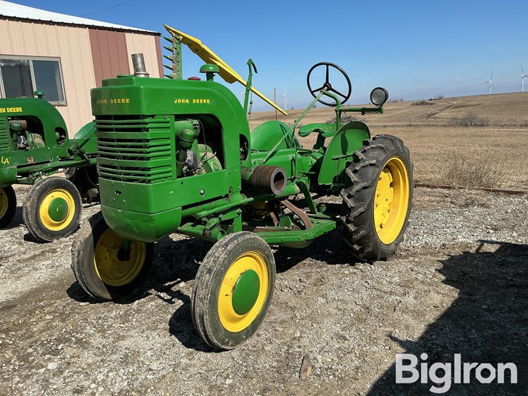 john-deere-la-image-1