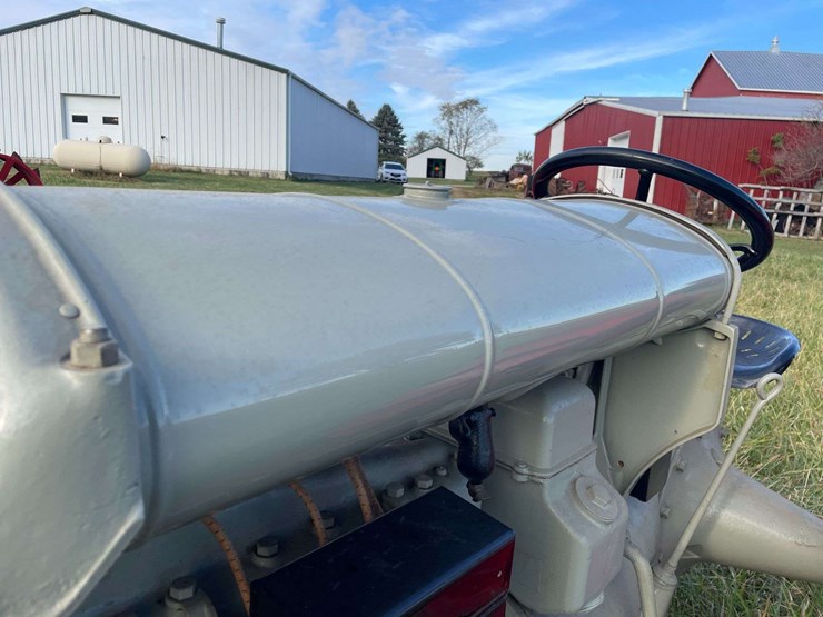 1918-fordson-tractor-image-14