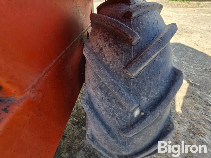 ditch-witch-v30-image-19