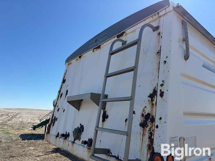 2006-neville-42'-x-image-11