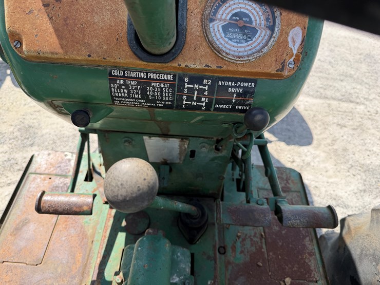 1964-oliver-1650-image-13