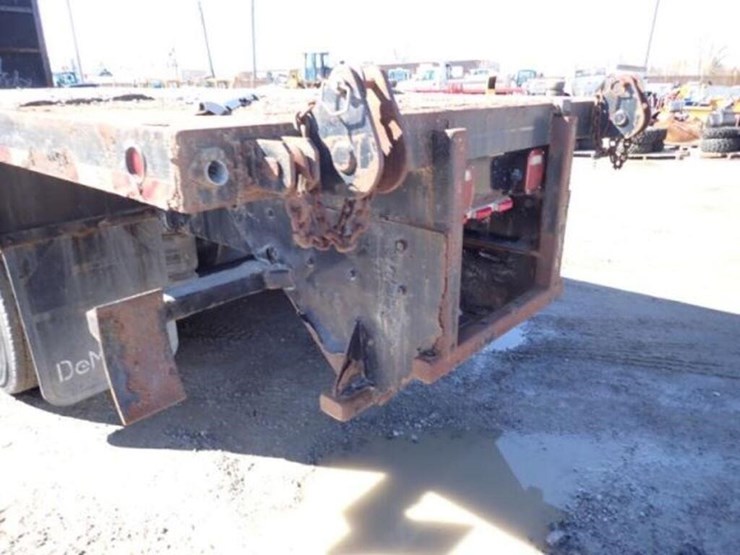 2001-freightliner-fld112-image-49