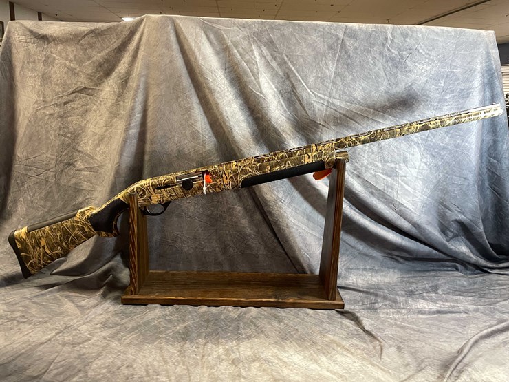 #10093-•-hatfield-sas,-12-ga.-semi-auto-shotgun,-sn:-12a23-001676-image-2