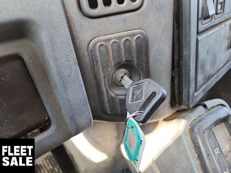 2006-international-durastar-4300-image-24