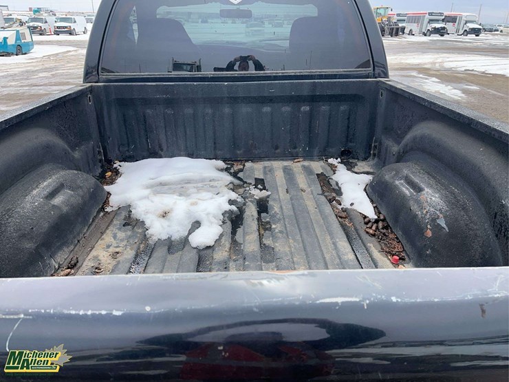 2004-dodge-ram-1500-image-14