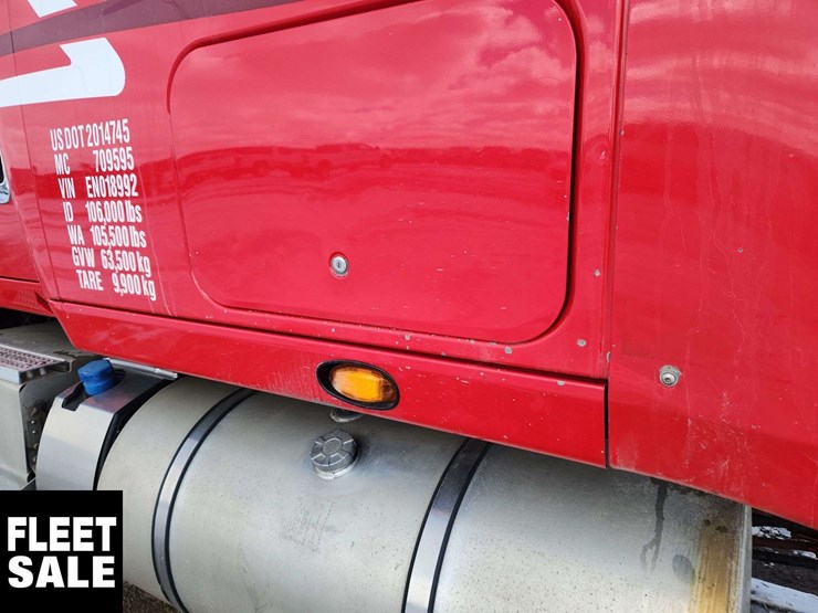 2014-international-prostar-image-43