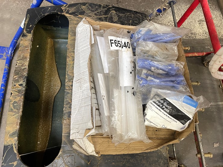 #2551-•-epdm-roofing-equipment-(columbia-heights,-mn)-image-10