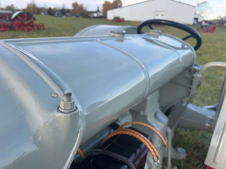 1926-fordson-tractor-image-12