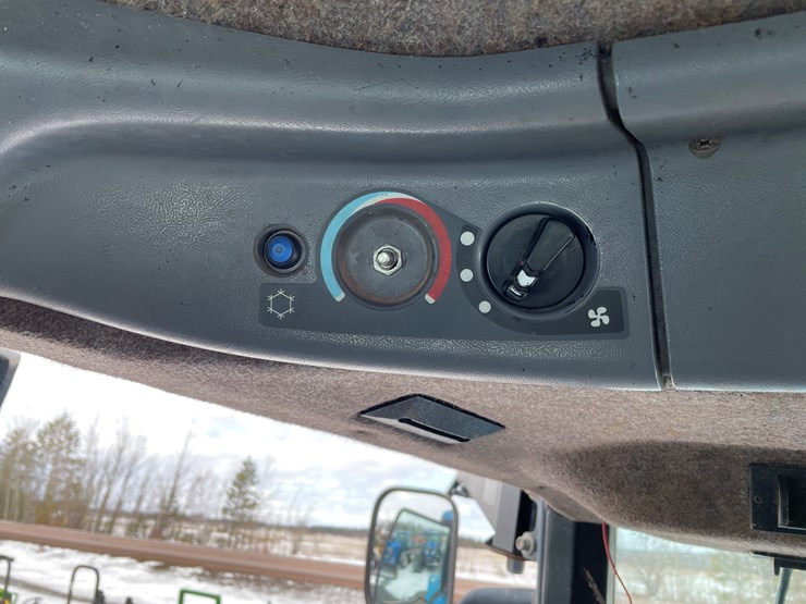 1998-new-holland-8670-image-54