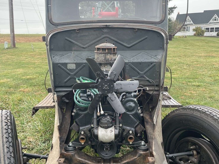 1935-ford-wrecker-image-9