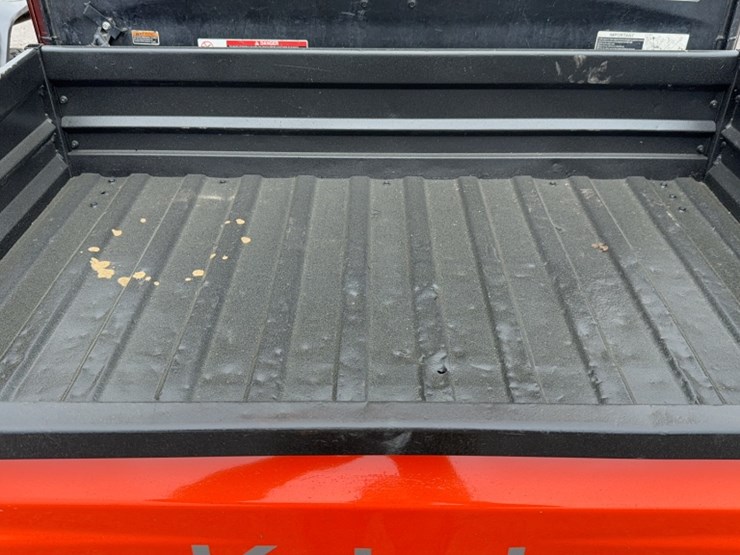 #3071-•-kubota-rtv-1100c-utv-image-10