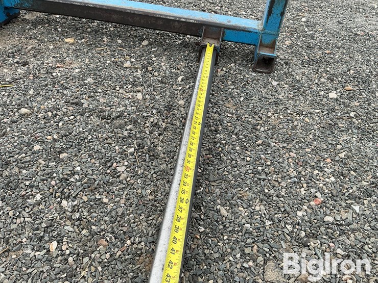 bohnert-3-pt-bale-carrier-image-11