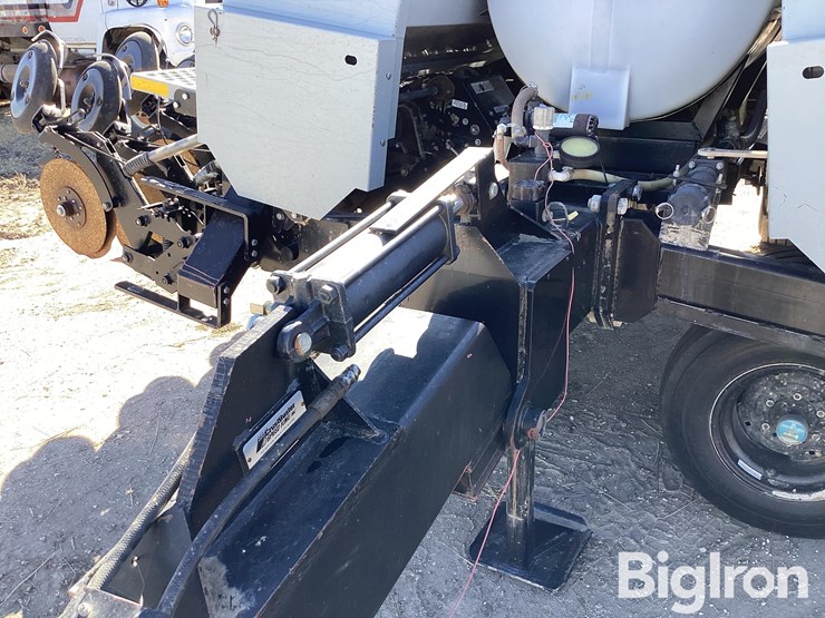 2016-crust-buster-4000-image-12